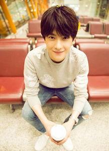 杨洋生活照,揭秘明星日常，展现真实魅力